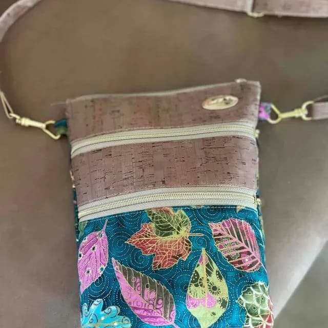 Sallie Tomatoe Purse