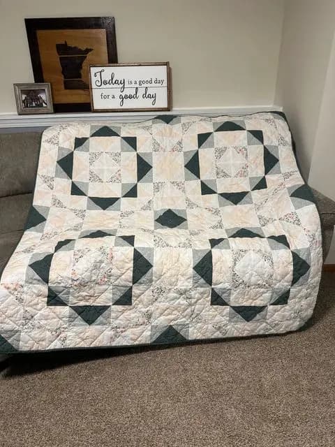 Maizie Quilt 2025