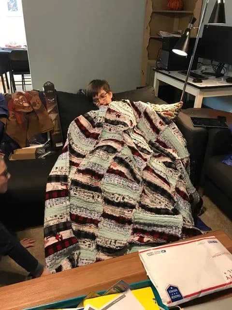 Adventure Raggy Strip Quilt