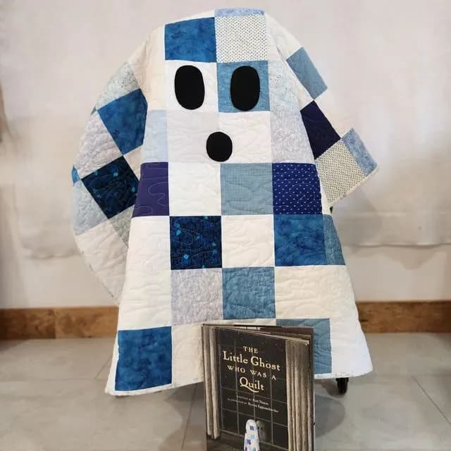 Little Ghost Quilt