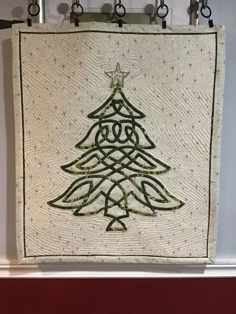 Celtic knot Christmas Tree