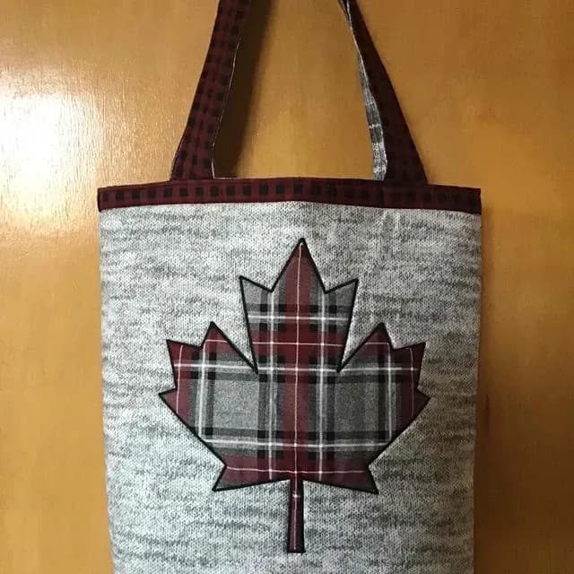 Canada Tote