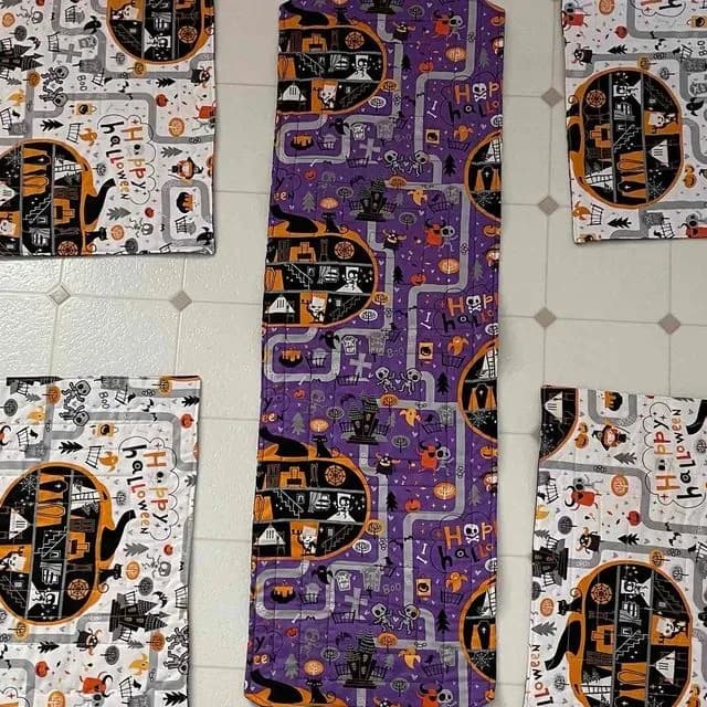 Halloween Take Runner And Placemat