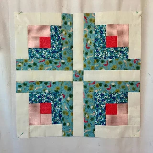 Log Cabin Cushion 2.0