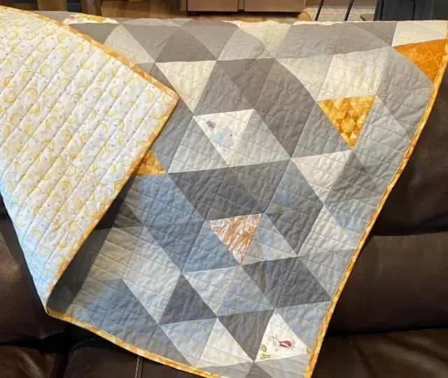 Triangle Baby Quilt