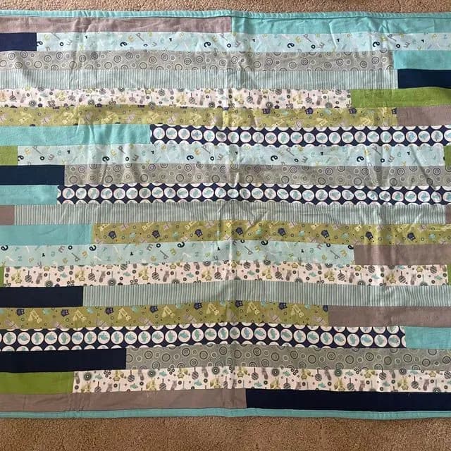 Jelly Roll Stripe Quilt