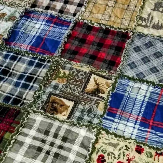 Beau's Christmas Rag Quilt