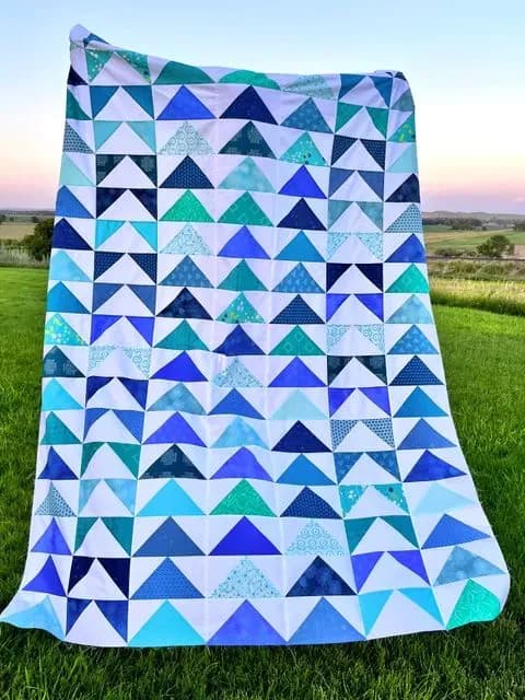 Kya’s Triangle Quilt