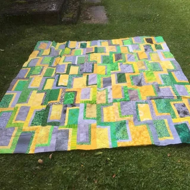 Taylor In Gray, Green, And Yellow