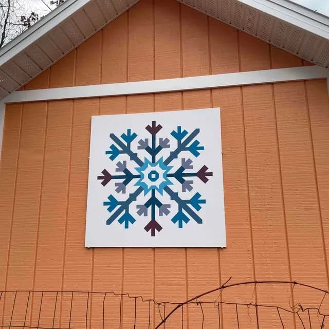 Snowflake Barn Quilt