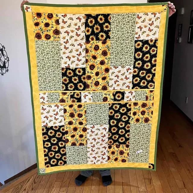 Sunflower Lap Quilt