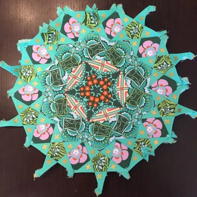 La Passacaglia EPP Quilt
