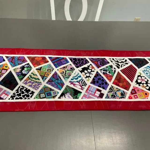 Fractured Half-Hexagon Table Runner