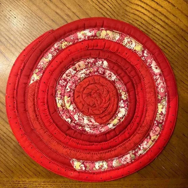 Jellyroll Hot Pad (Quilt)