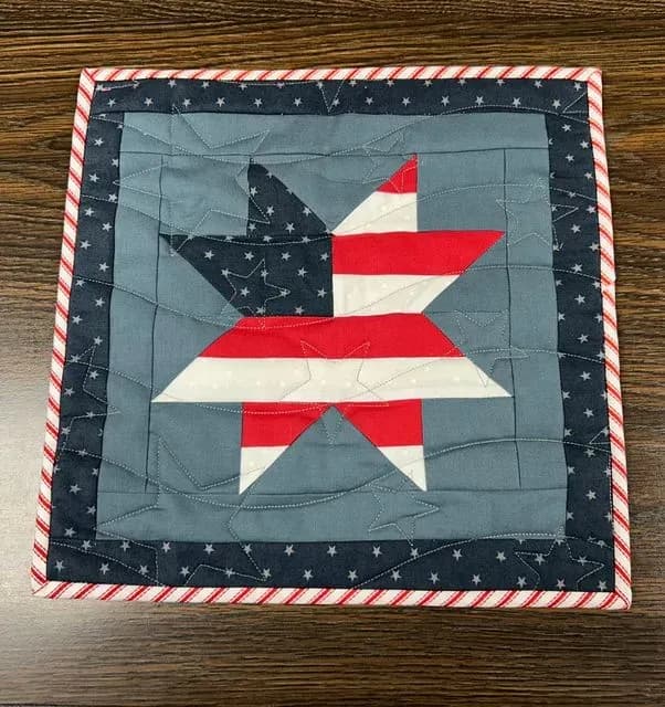 Americana Star Miniature