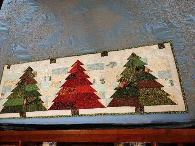 Christmas Tree Runner