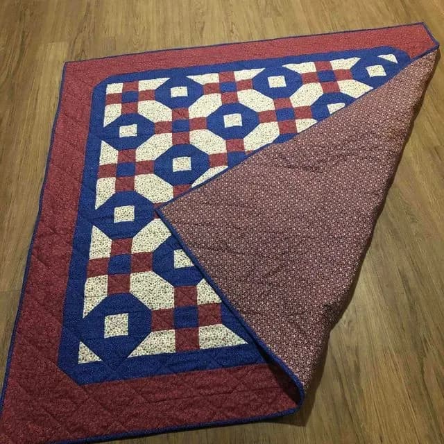 3 Colour Quilt