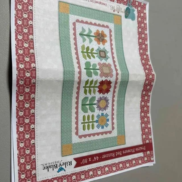Garden Flowers Bed Runner
