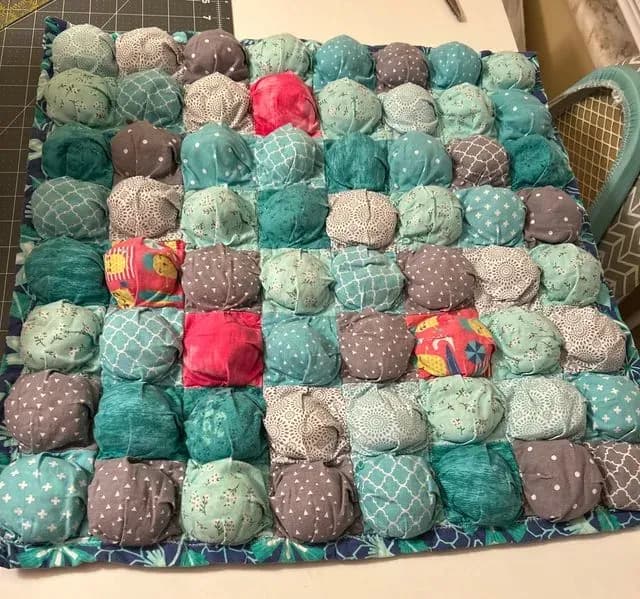 Cats Puff Quilt