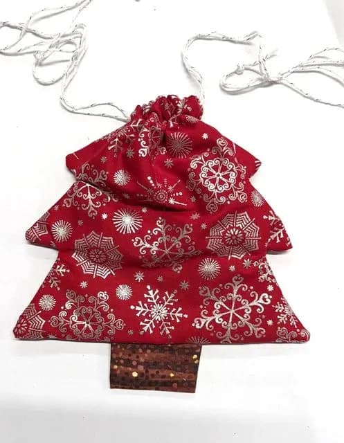 5 Little Red Tree Bag