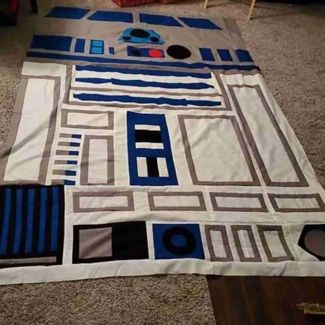 R2D2