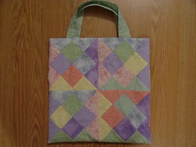 Quilt Block Tote