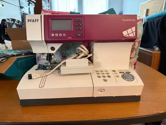 Pfaff Quilt Style Tiptronic 2030/2040