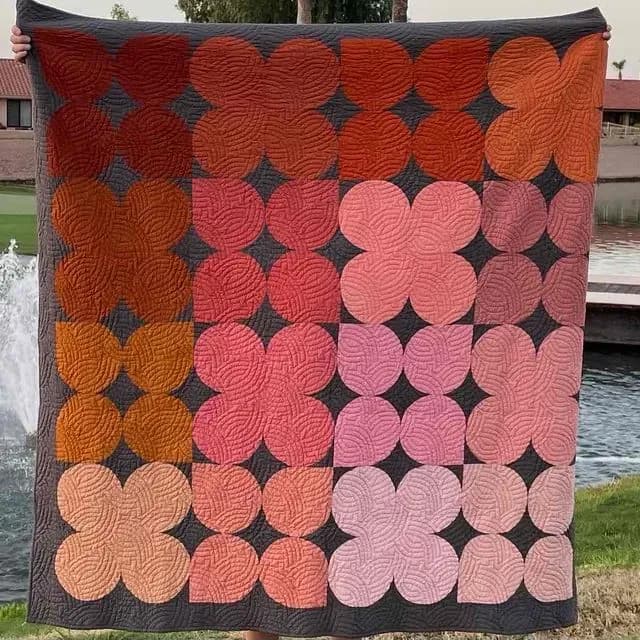 Lemon Blossom Quilt Toad Circle MQSAL