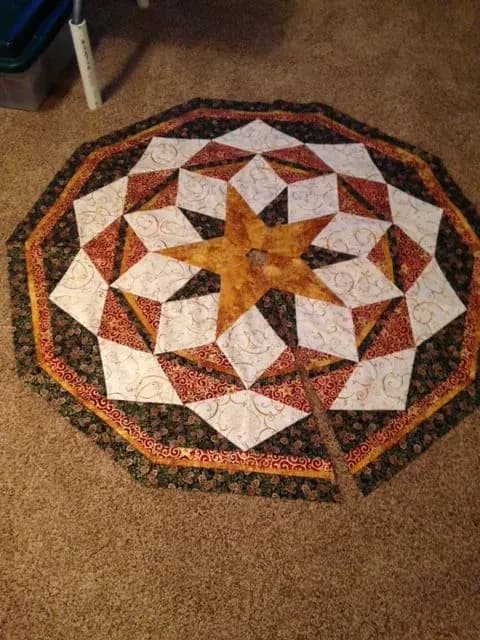 Ruby Ring Tree Skirt