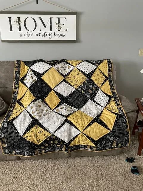 Simple Squares On Point