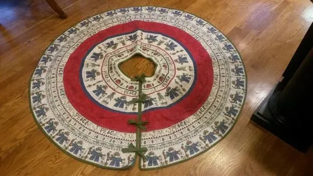 Tree Skirt