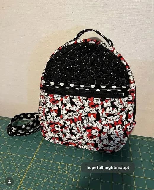 The violet Backpack
