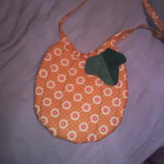 Pumpkin Bib