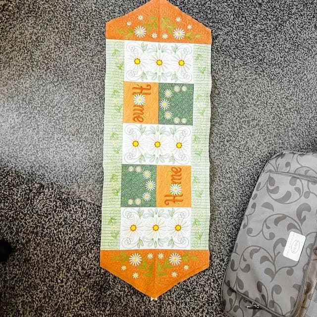 Daisy Table Runner