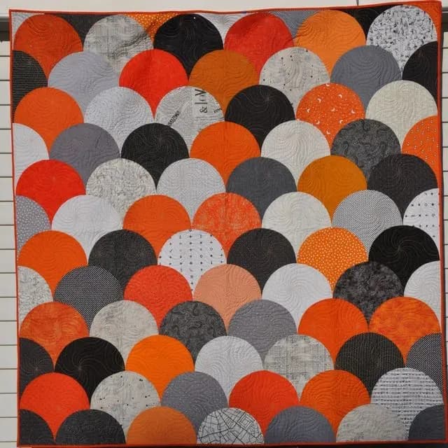 Orange & Black #8 - Glam Clam