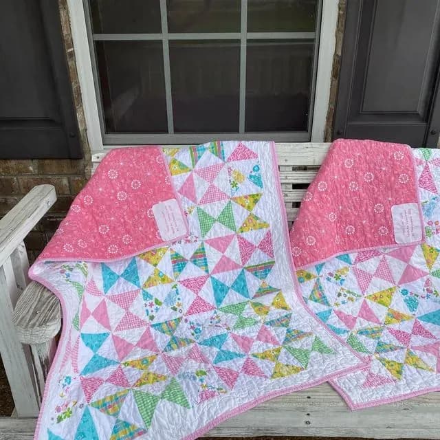 Pink Hour Glass Quilt (x’s 2)