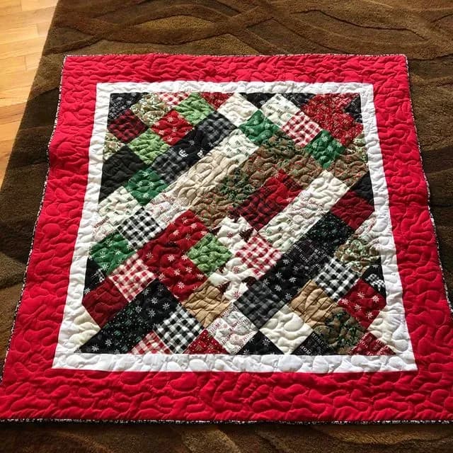 Christmas Charm Quilt On Point