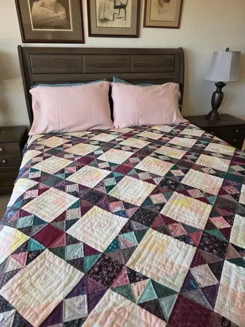 Carol: Old Purple Green Quilt