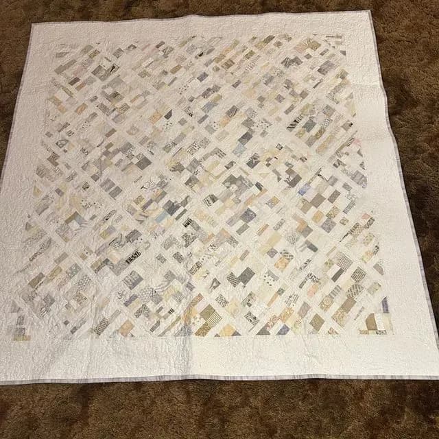 Neutral Crumb Quilt On Point #2
