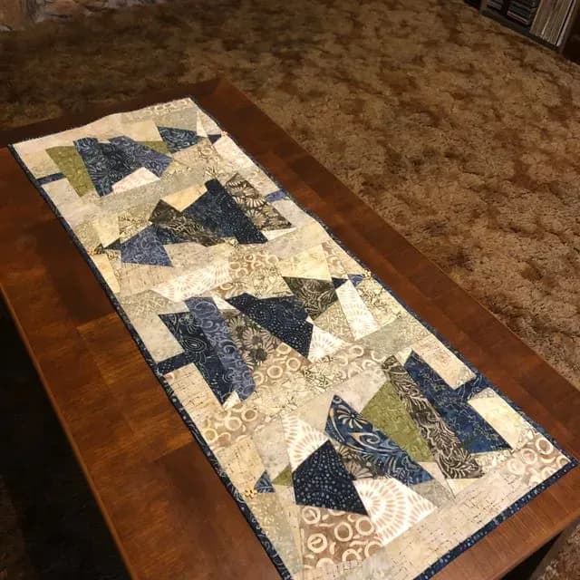Wonky Trees Christmas Runner