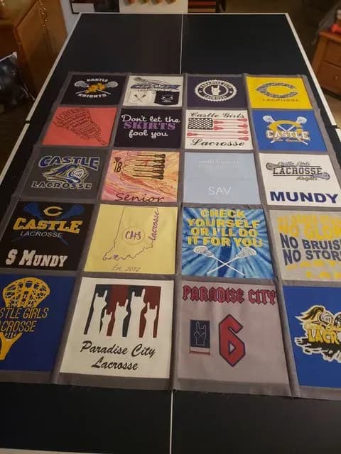 T-shirt Quilt And Pillows