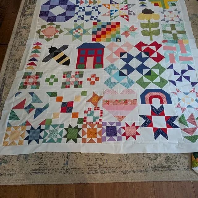 Quilt bee Scrap Quilt