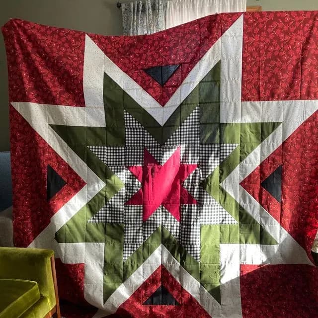 Expanding Star Quilt