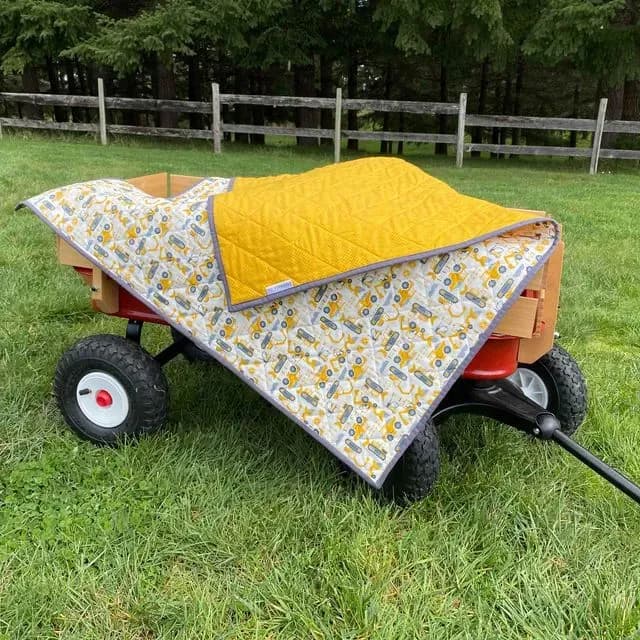 Construction Whole Cloth Quilt