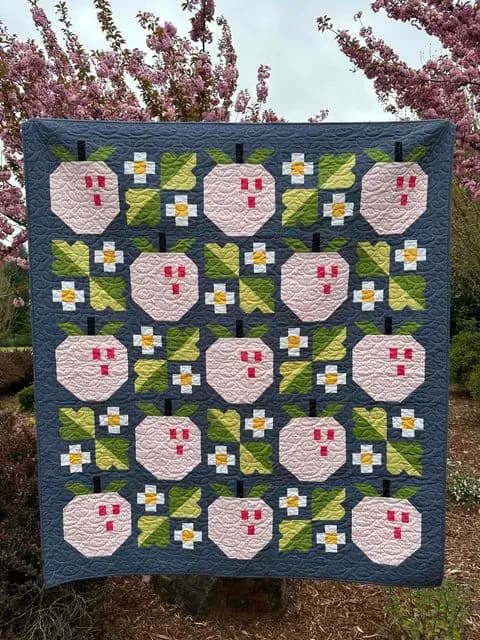 Pineberry (Day2: My favorite Quilt)