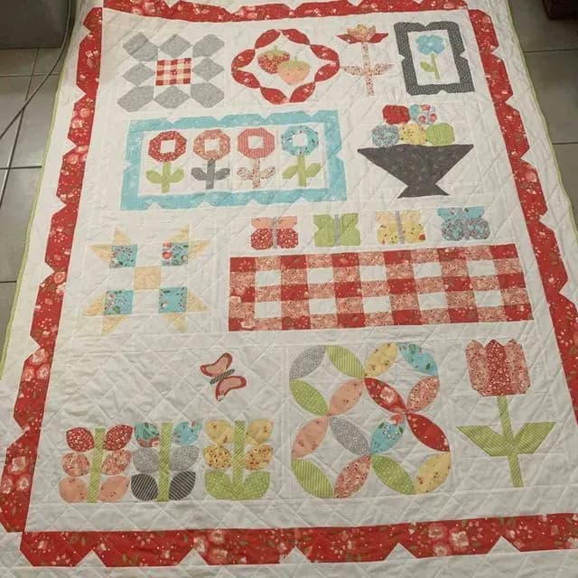 Fat Quarter Shop Sew Sampler 2019