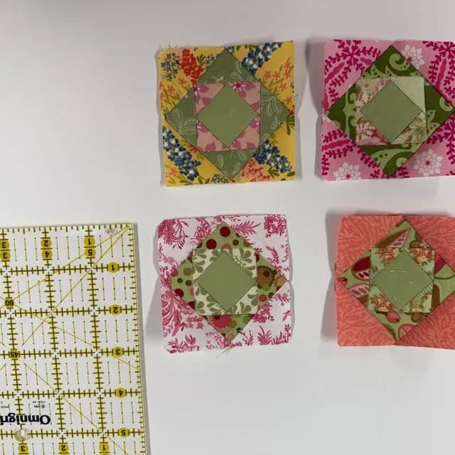 Mini Pineapple Blocks