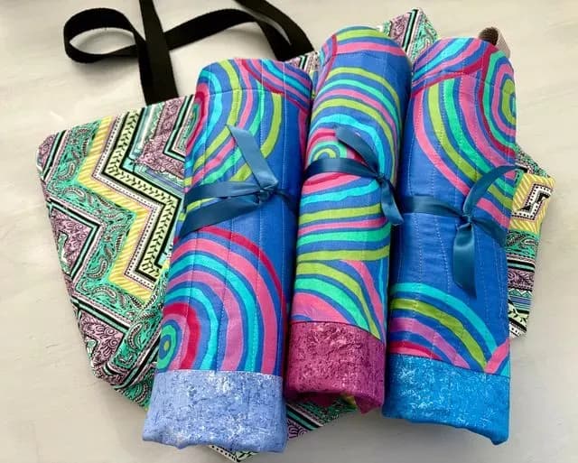 Mom/Daughter Tote Bags