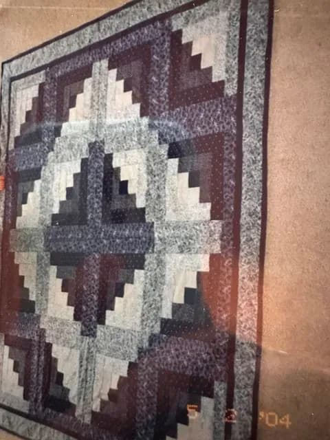 Log Cabin Quilt