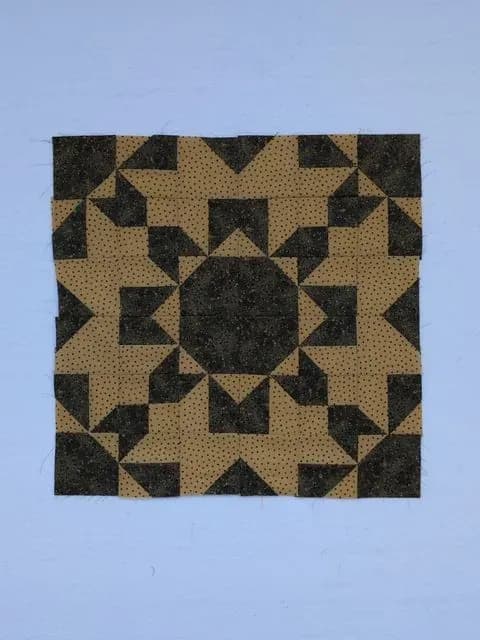 2025 Mystery Quilt